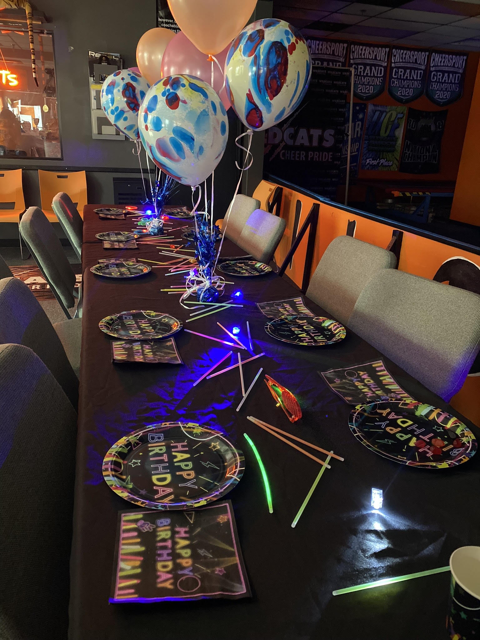 glow birthday party table