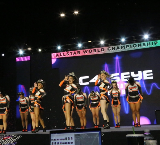 catseye on stage